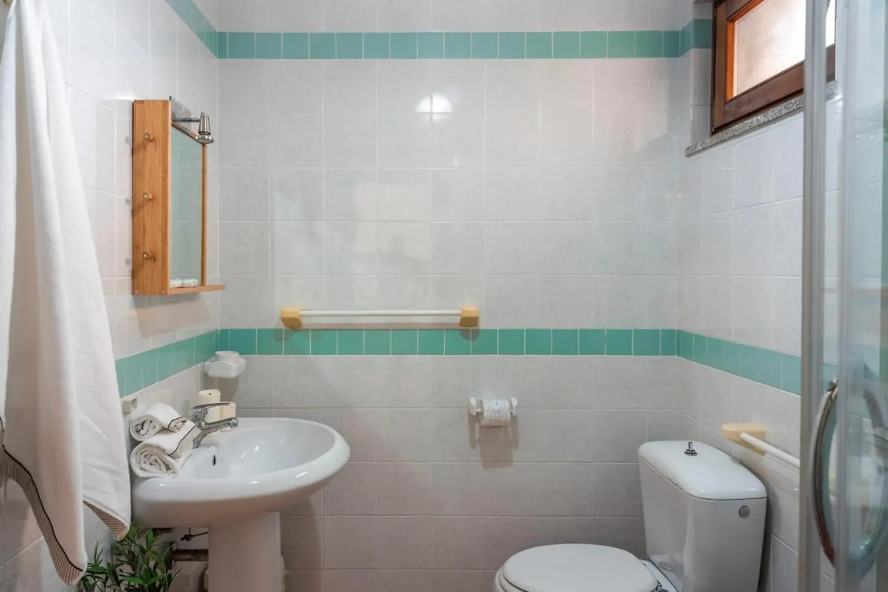 Glorious Residence Le Pavoncelle 1 Bedroom Sleeps 4 Child 산타테레사의갈루라