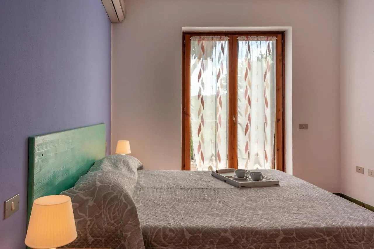 Apartment Glorious Residence Le Pavoncelle 1 Bedroom Sleeps 4 Child Santa Teresa Gallura Italy